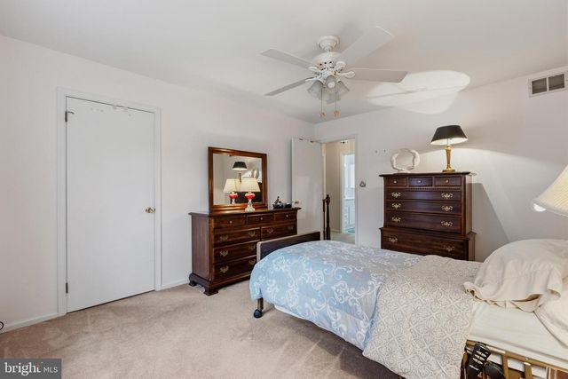 1909 E ZABENKO DR, Wilmington, DE 19808