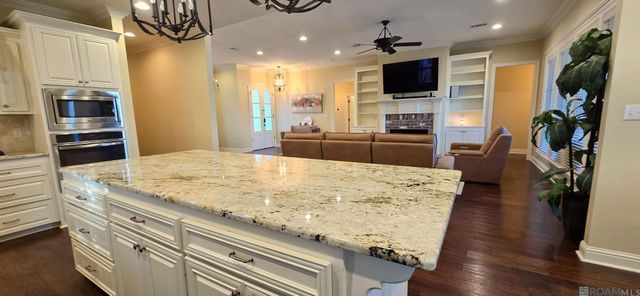 170 Politz Ave, St Gabriel, LA 70776