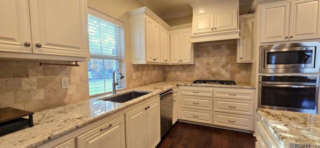 170 Politz Ave, St Gabriel, LA 70776