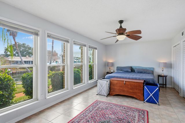 1148 Sunset Lane, Gulf Breeze, FL 32563