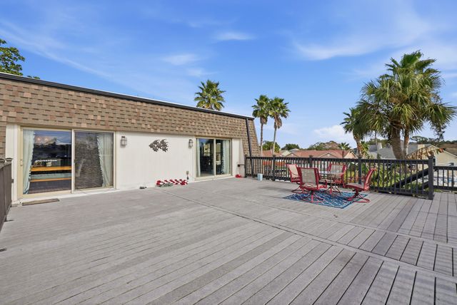 1148 Sunset Lane, Gulf Breeze, FL 32563