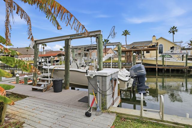 1148 Sunset Lane, Gulf Breeze, FL 32563