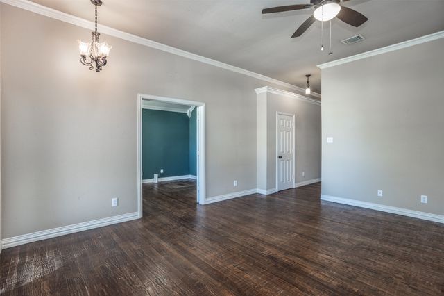 1812 Copper Leaf Drive, Corinth, TX 76210