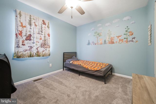 545 W 6TH ST, Pennsburg, PA 18073