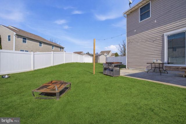 545 W 6TH ST, Pennsburg, PA 18073