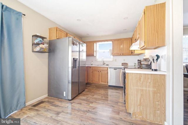 545 W 6TH ST, Pennsburg, PA 18073