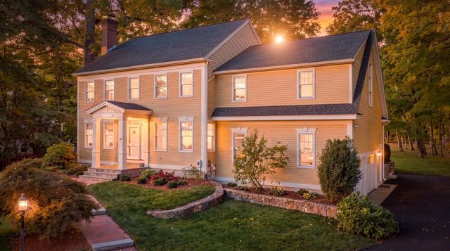 37 Chestnut Street, North Andover, MA 01845