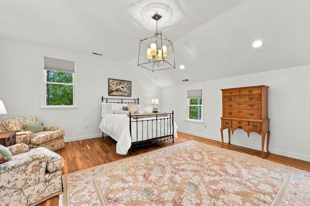 37 Chestnut Street, North Andover, MA 01845