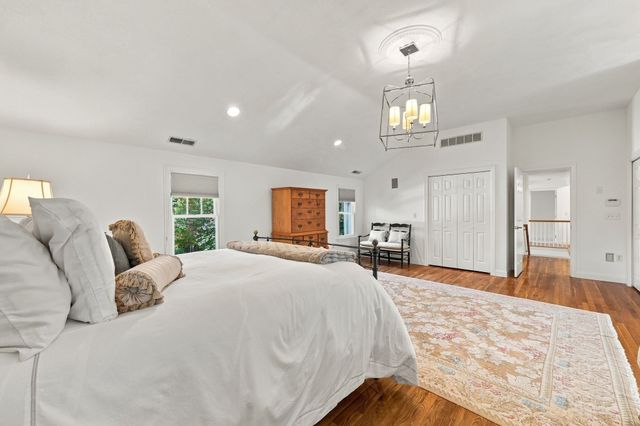 37 Chestnut Street, North Andover, MA 01845