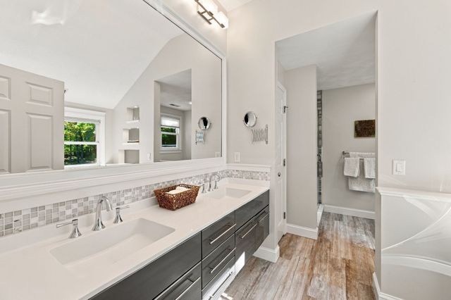 37 Chestnut Street, North Andover, MA 01845