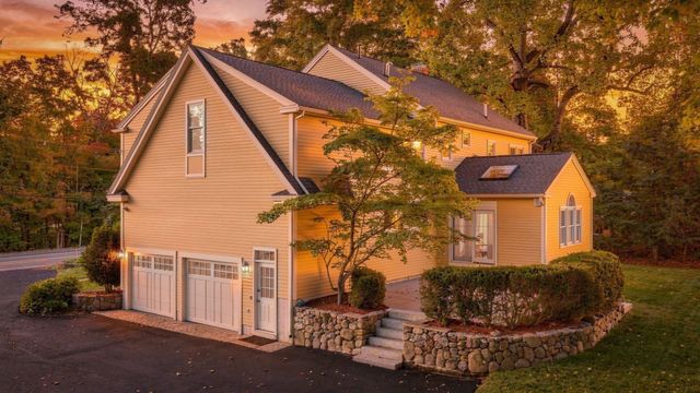 37 Chestnut Street, North Andover, MA 01845