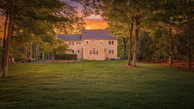 37 Chestnut Street, North Andover, MA 01845