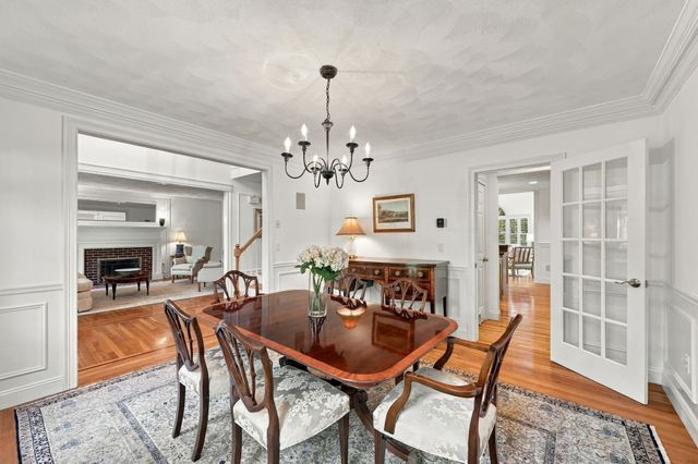 37 Chestnut Street, North Andover, MA 01845