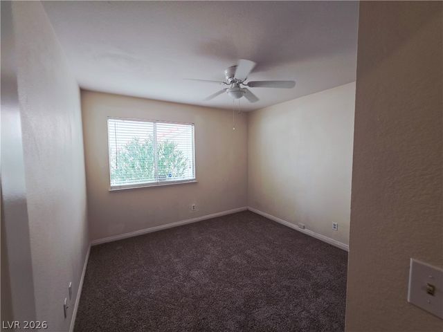 2920 Setting Sun Street, Las Vegas, NV 89117