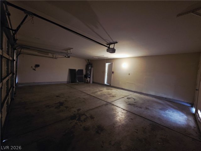 2920 Setting Sun Street, Las Vegas, NV 89117