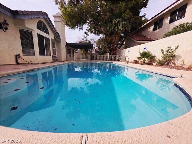 2920 Setting Sun Street, Las Vegas, NV 89117