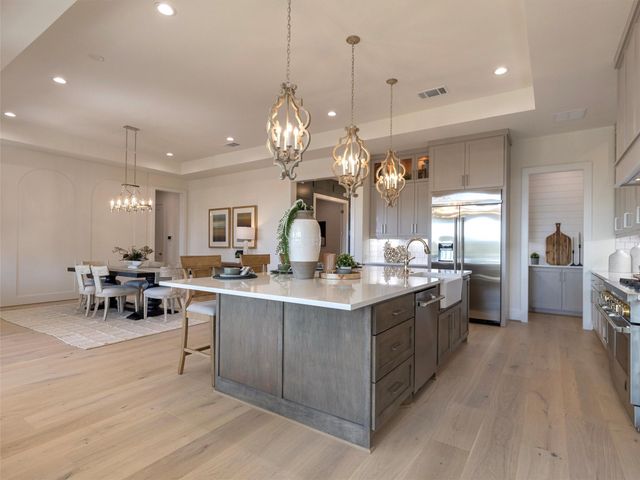 151 Moonlight Drive, Smithville, TX 78957