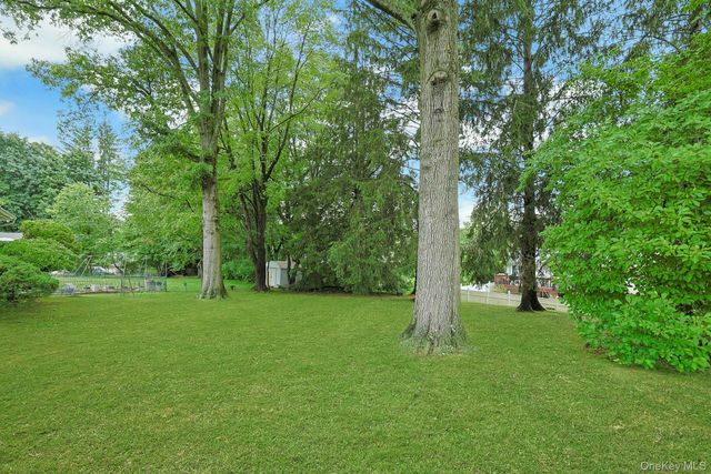 7 Stewart Place, Spring Valley, NY 10977