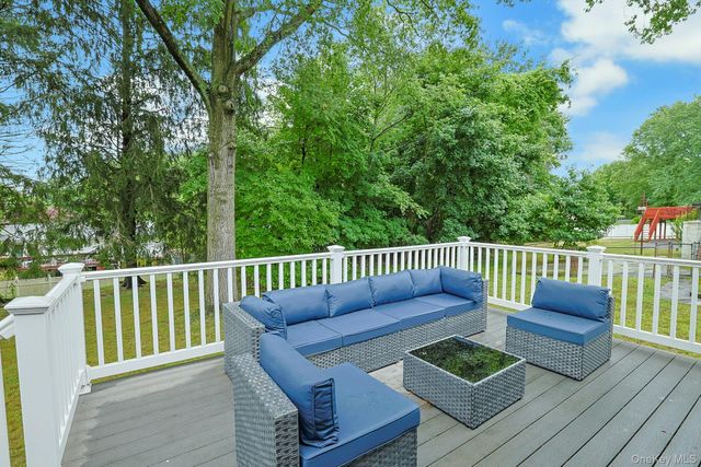 7 Stewart Place, Spring Valley, NY 10977