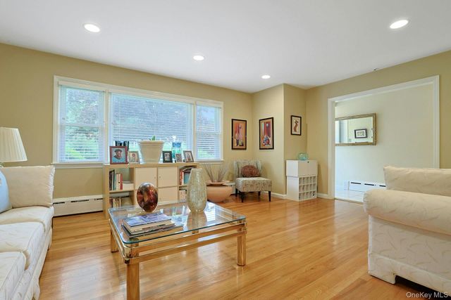 7 Stewart Place, Spring Valley, NY 10977