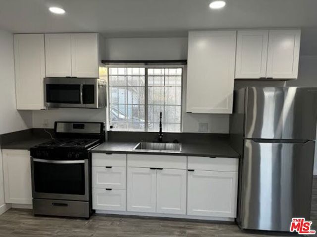 644 E 118th Place, Los Angeles, CA 90059