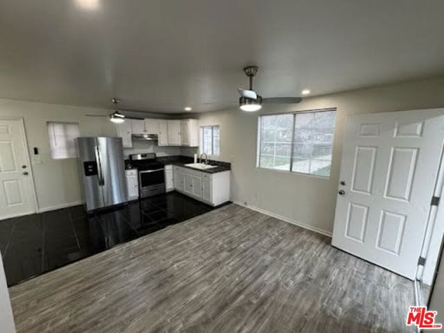644 E 118th Place, Los Angeles, CA 90059
