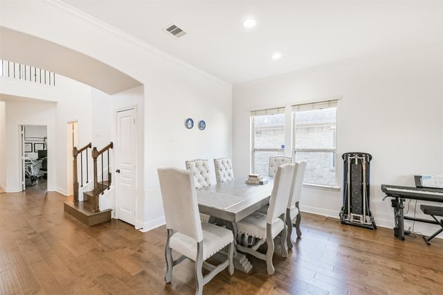 24622 Emerald Pool Falls Drive, Tomball, TX 77375