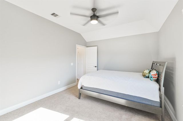24622 Emerald Pool Falls Drive, Tomball, TX 77375