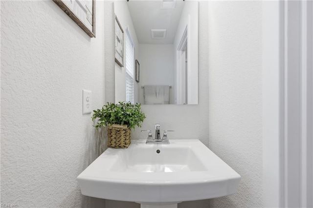 262 Bowler WAY, Smithfield, VA 23430