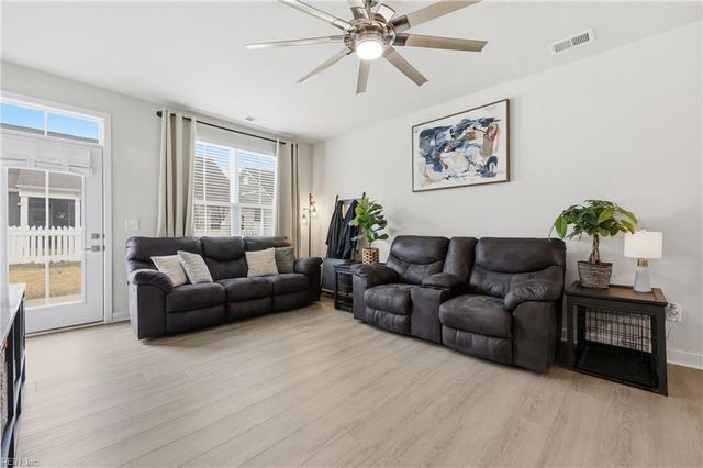 262 Bowler WAY, Smithfield, VA 23430