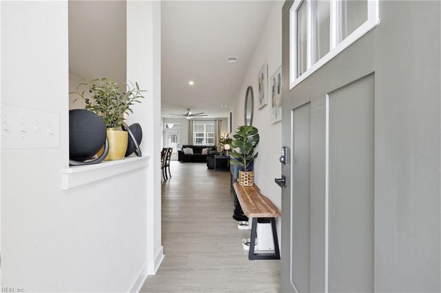 262 Bowler WAY, Smithfield, VA 23430