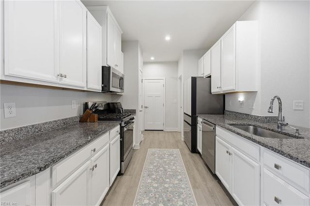 262 Bowler WAY, Smithfield, VA 23430