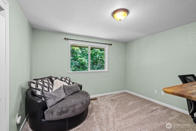 10429 34th Drive SE, Everett, WA 98208