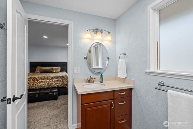 10429 34th Drive SE, Everett, WA 98208