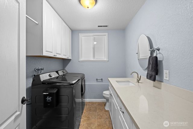 10429 34th Drive SE, Everett, WA 98208