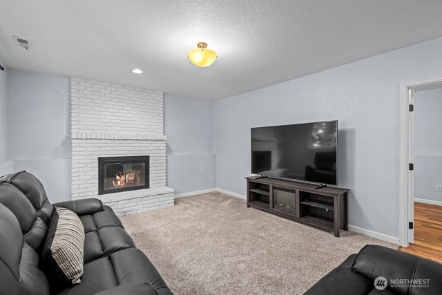 10429 34th Drive SE, Everett, WA 98208