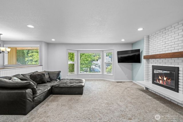 10429 34th Drive SE, Everett, WA 98208