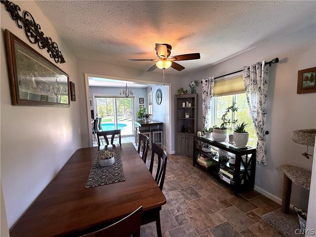 1413 Creek Pointe, Farmington, NY 14425