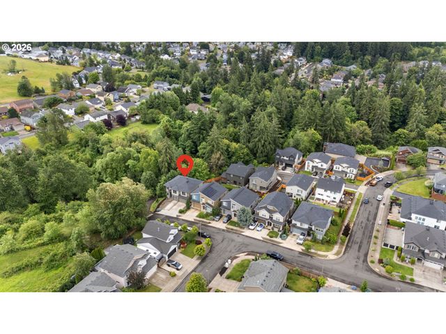 16531 Se ECKERT Ln, Damascus, OR 97089