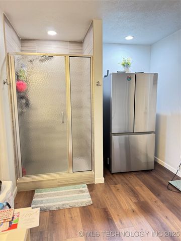 1335 N McFarland Place, Claremore, OK 74017