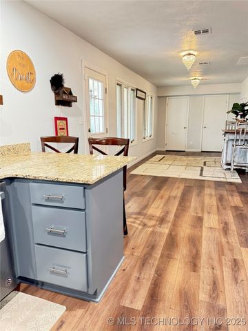 1335 N McFarland Place, Claremore, OK 74017