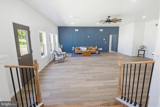 112 SAW MILL RD, Elizabethtown, PA 17022