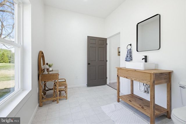 112 SAW MILL RD, Elizabethtown, PA 17022