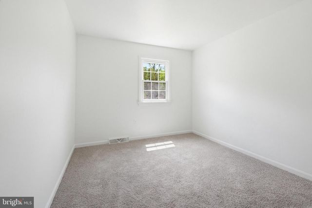 112 SAW MILL RD, Elizabethtown, PA 17022