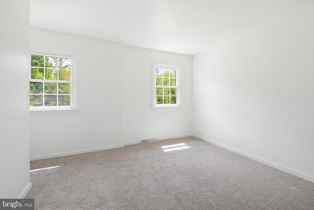 112 SAW MILL RD, Elizabethtown, PA 17022