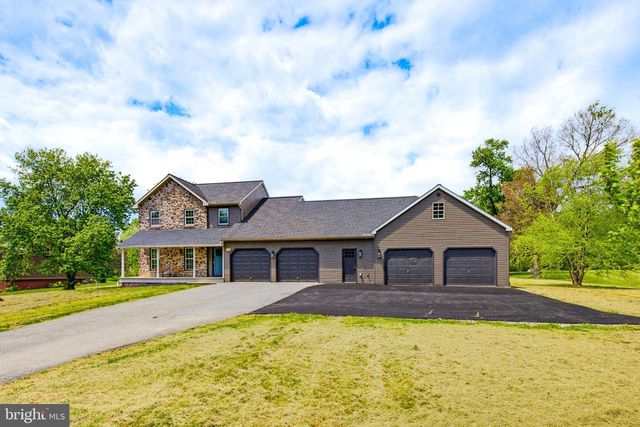 112 SAW MILL RD, Elizabethtown, PA 17022