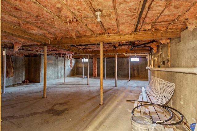 42 Belfield Drive, Johnston, RI 02919