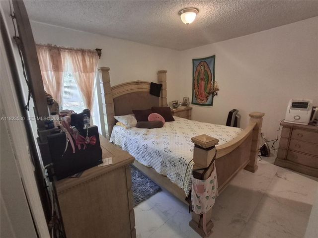 15724 SW 304th Terrace, Homestead, FL 33033