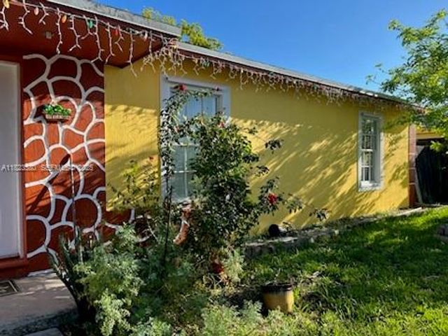 15724 SW 304th Terrace, Homestead, FL 33033