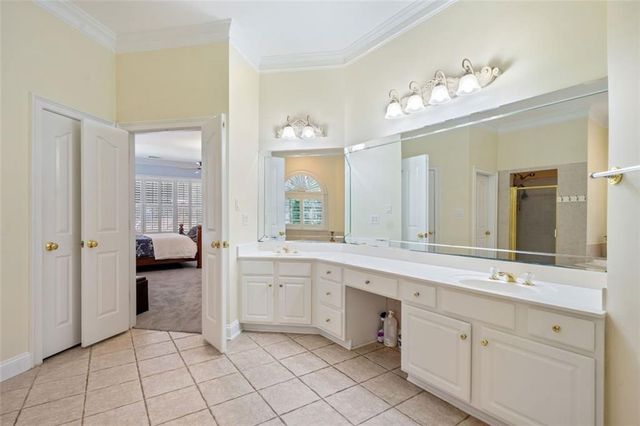 84 Gloster Road NW, Lawrenceville, GA 30044